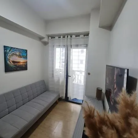 Paranaque City Chic Corner Condo Retreat
